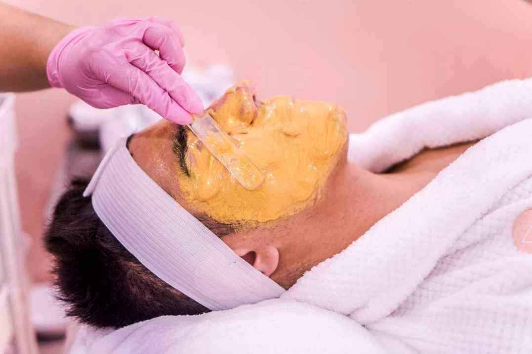 Refuerzo y reconstrucción con gel
